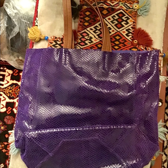 Sorial Leather Rubina Tote - Picture 3 of 7